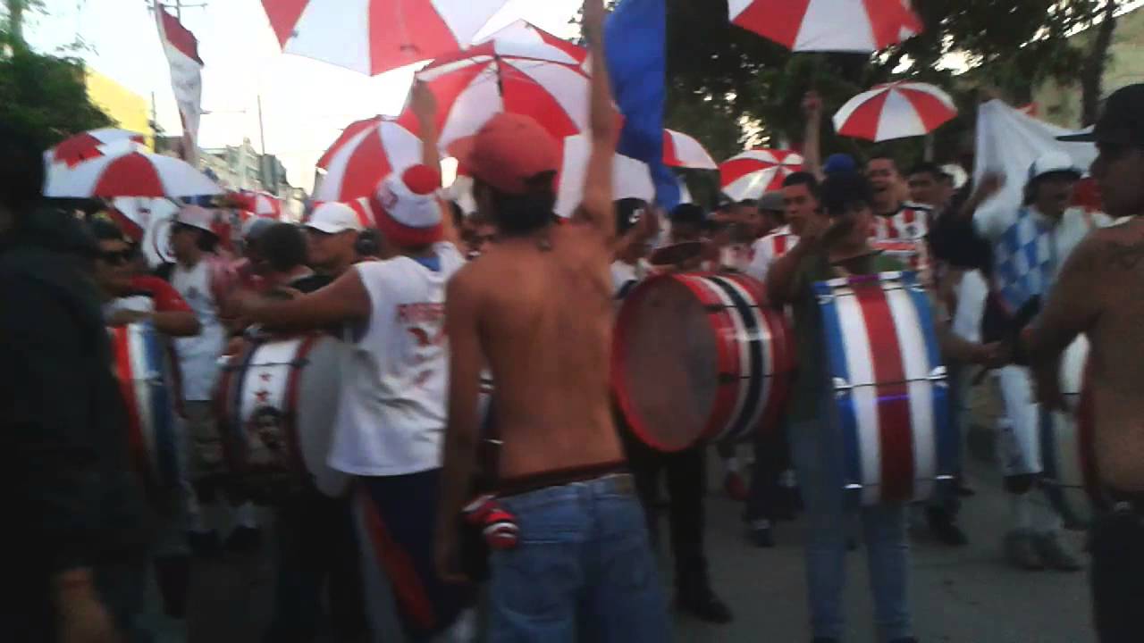 CARAVANA CHIVAS vs atlas 2014