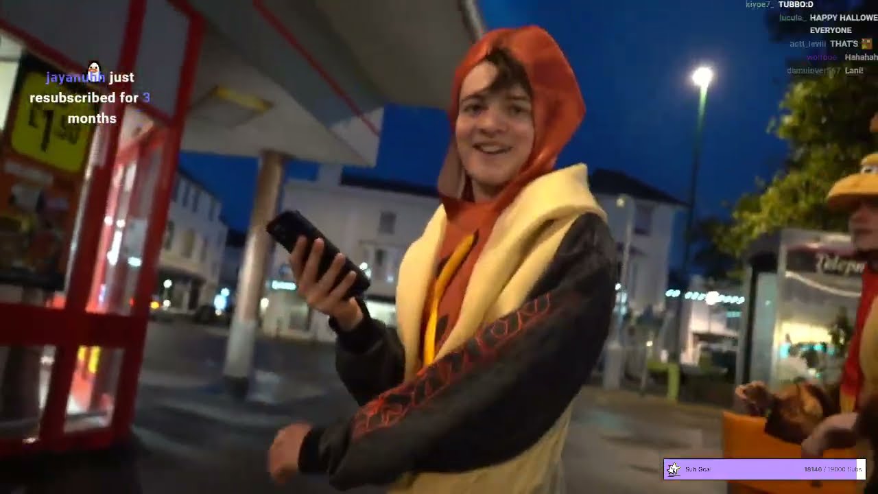 Tubbo Gives Away Candy w/ Ranboo, Billzo, Badlinu, & Aimsey!