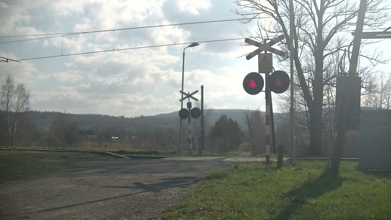Przejazd kolejowy / Railroad crossing SPA-1 ZWUS | Kwieciszowice