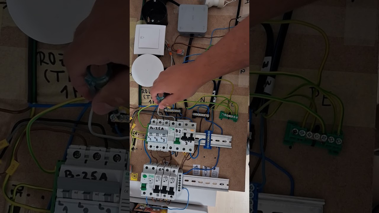 Elektro jen jako # 21 Zvonek na DIN lištu 