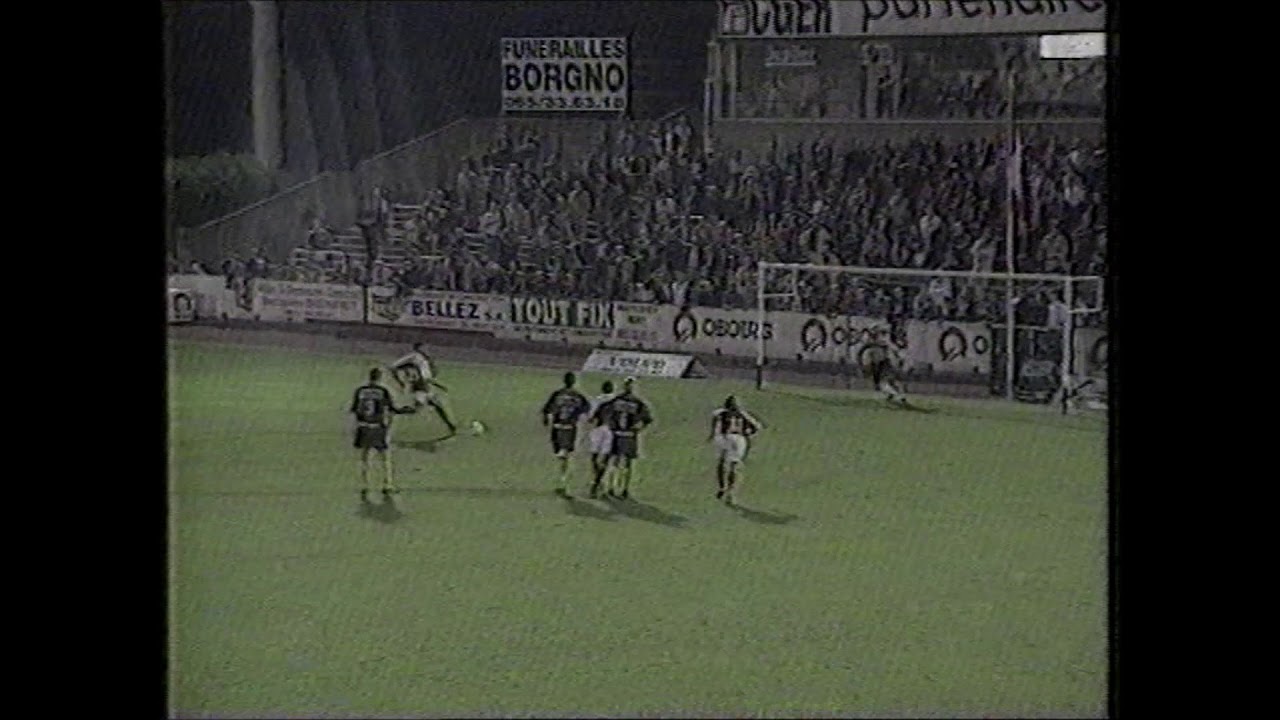RAEC Mons - UR Namur : 0-2 (25-9-1999)