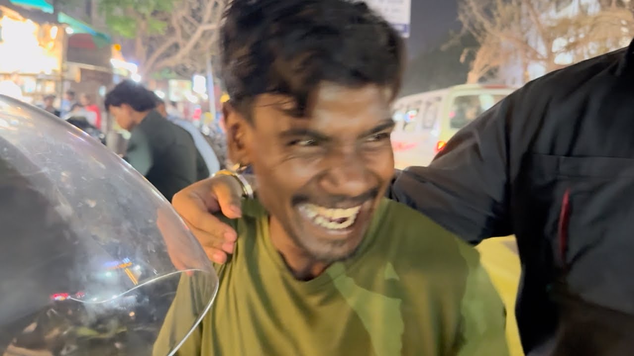 Dost ka accident hone se bach gaya😰