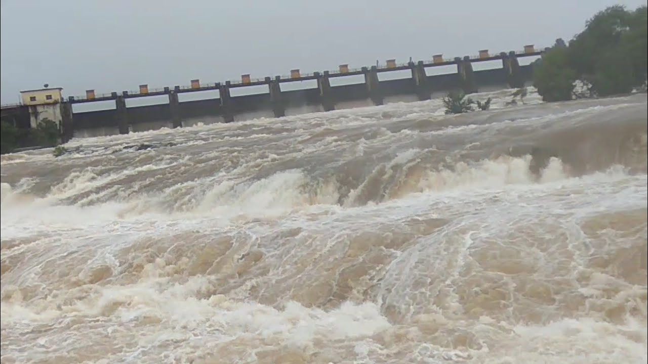 Khadakwasla Dam Overflow | Khadakwasla Dam Pune Doors Open | Must Visit 👍👍