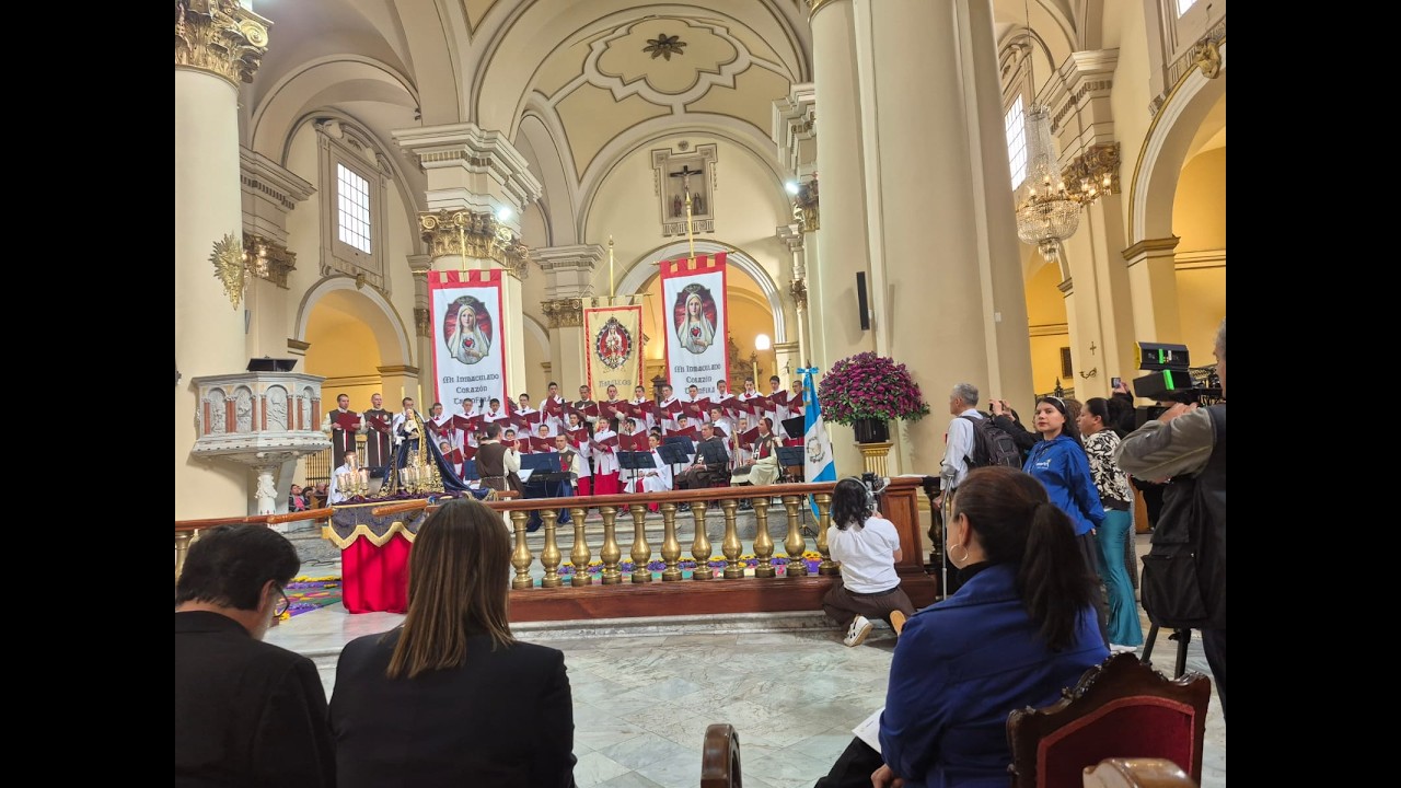 FAMILIA CONTRERAS VELÁSQUEZ en el Concierto de Cuaresma en la Catedral de Bogotá.  20/02/2026