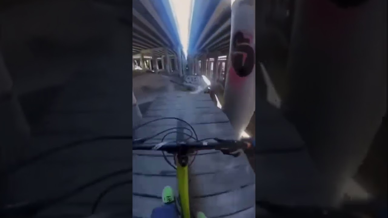 Secret Mountain Bike Trails! 🤫🛣