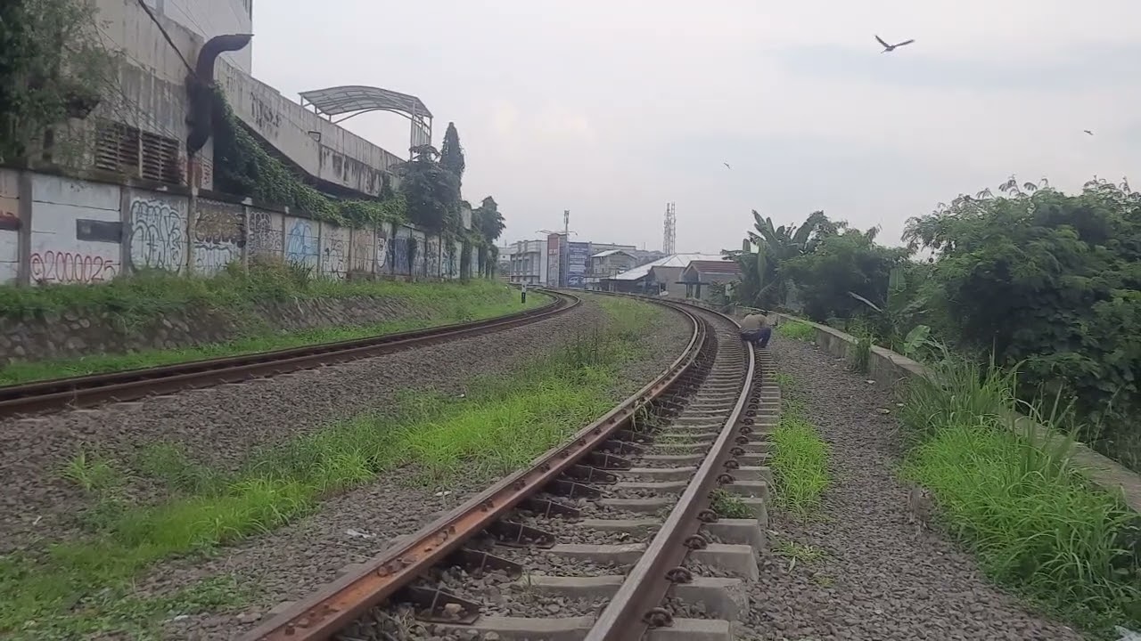 Penghuni Lintas Bogor-Sukabumi !! KA PANGRANGO
