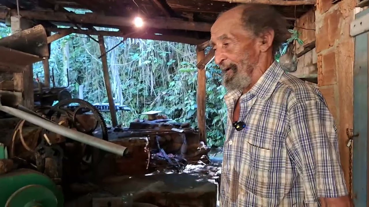 SEU LUCIO CONSTRÓI SEU ENGENHO MOVIDO ÁGUA 