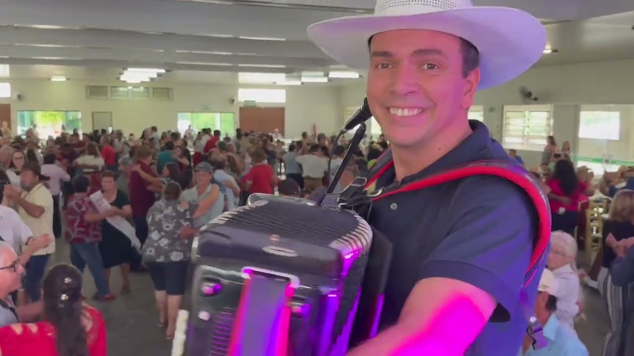 Forró baile completo Gabriel Pasa um hora  para voce dançar sem parar