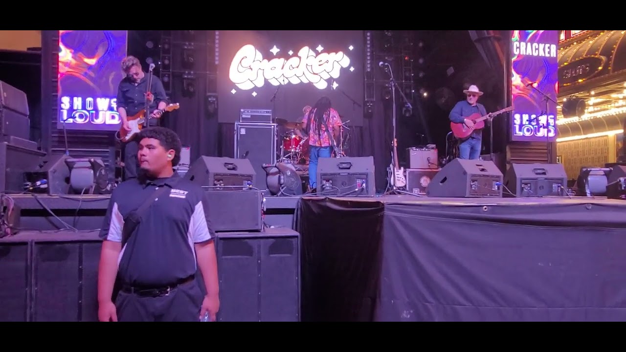 Cracker live on Fremont Street in Vegas 9/6/2025 (full concert) 