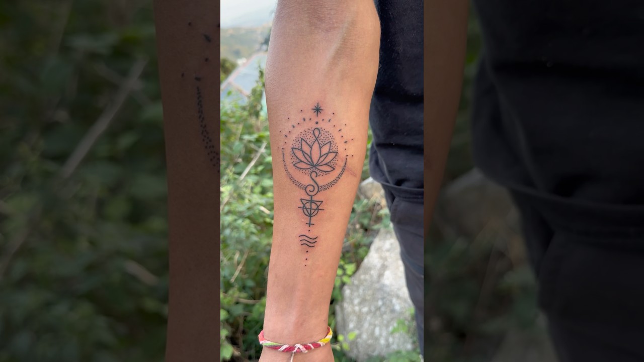 Tattooing in mountains #tattoo #tattooartist #customtattoo #inked #inkbyab #smalltattoo #tattooing