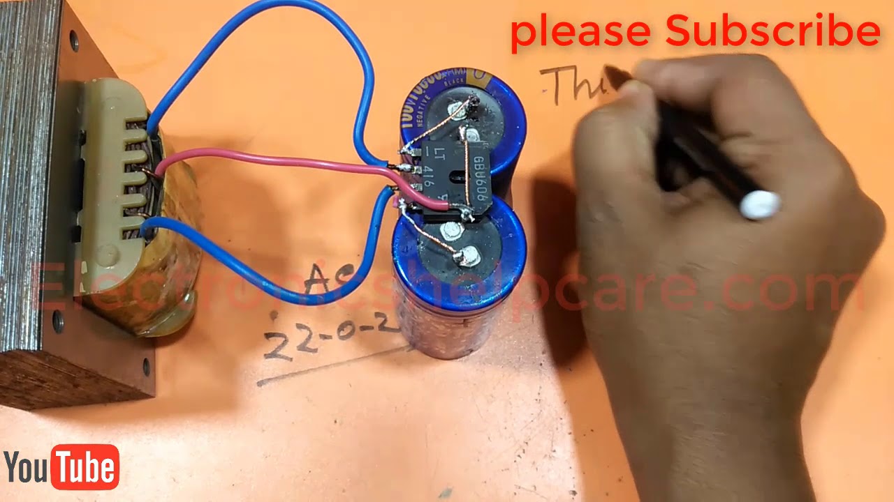 Voltage circuit for amplifier