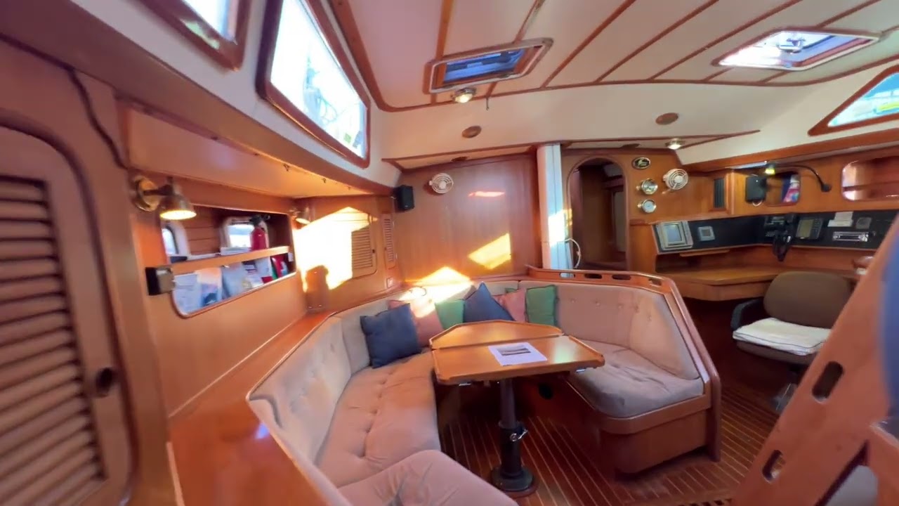1989 Taswell 43 Interior
