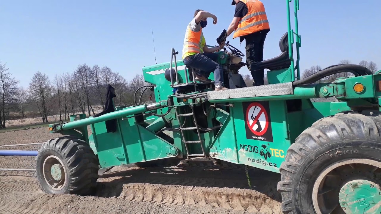 pluhování vodovodního potrubí dn225mm s kontrolou GPS