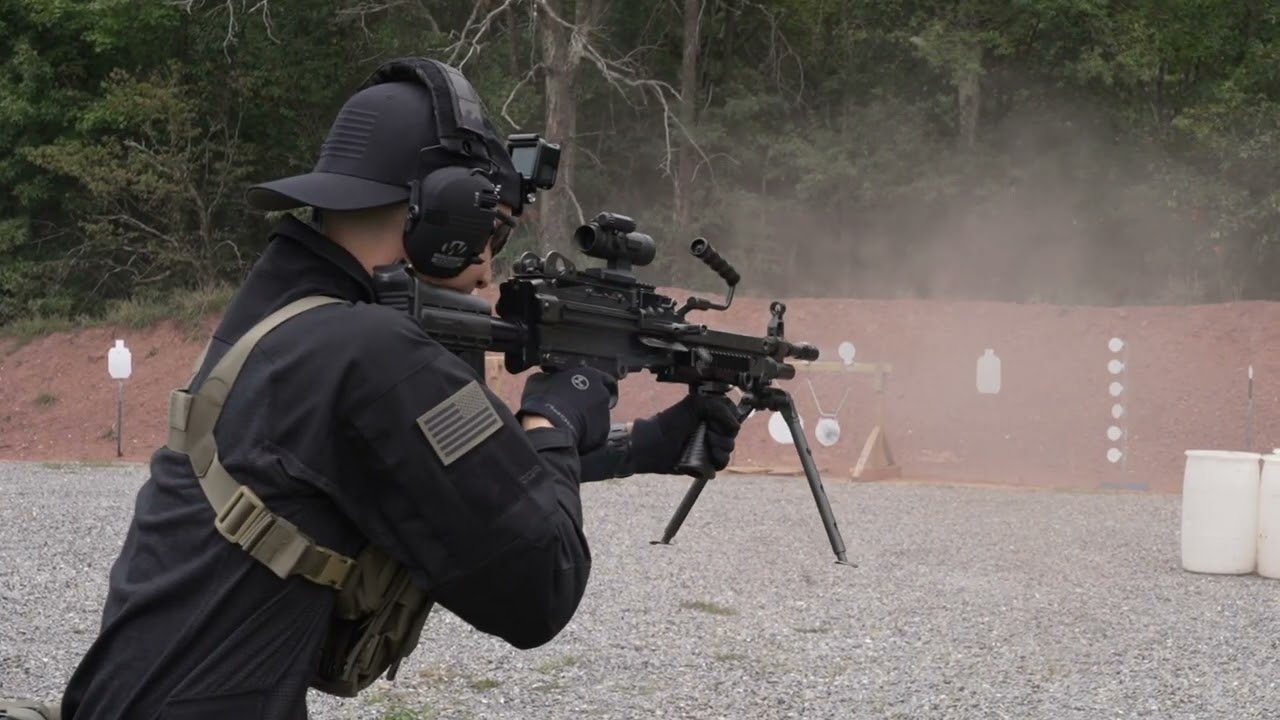 Shooting M249 Saw Full Auto @ A&A Tactical