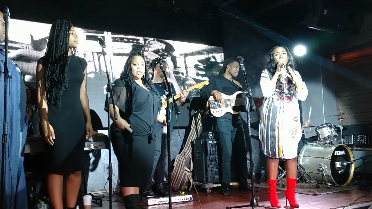 Ashly Williams of June's Diary LIVE 01/15/18