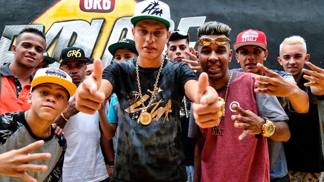 MC Huguinho - Fábrica de Monstros (Video Clipe Oficial)