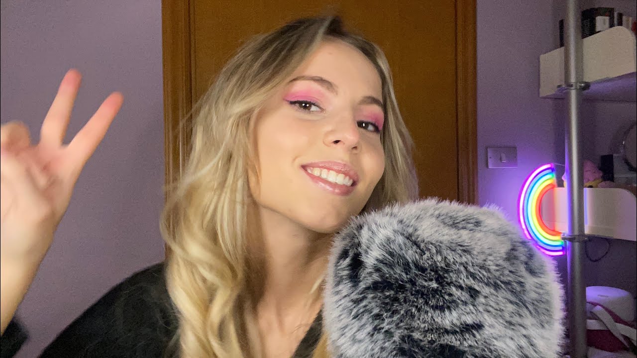SOFT WHISPERING // Little Talks PARLIAMO UN PO’ DAII ❤️ (ASMR)