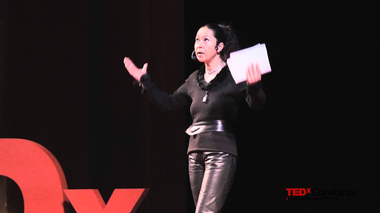 Teatrul cu emoţie şi depăşirea limitelor | Diana Giubernea | TEDxConstanta