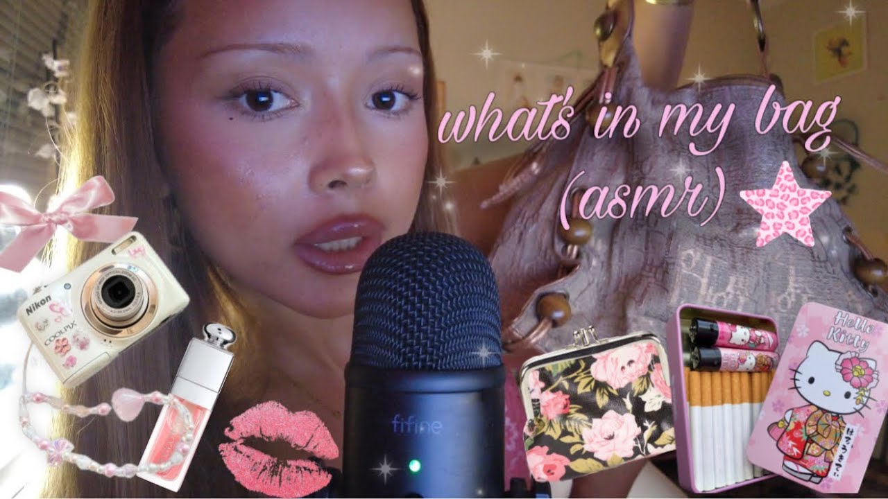 what’s in my bag (asmr) 🎀 4k
