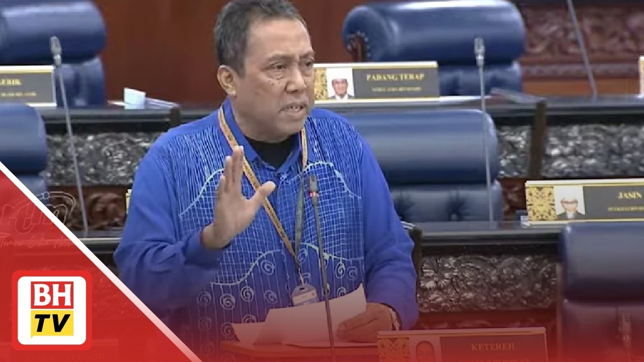 'Hentikan budaya cium tangan menteri' - Pembangkang