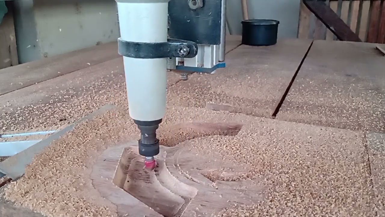 CNC FAZENDO UMA PETISQUEIRA TODOS OS PERCURSO