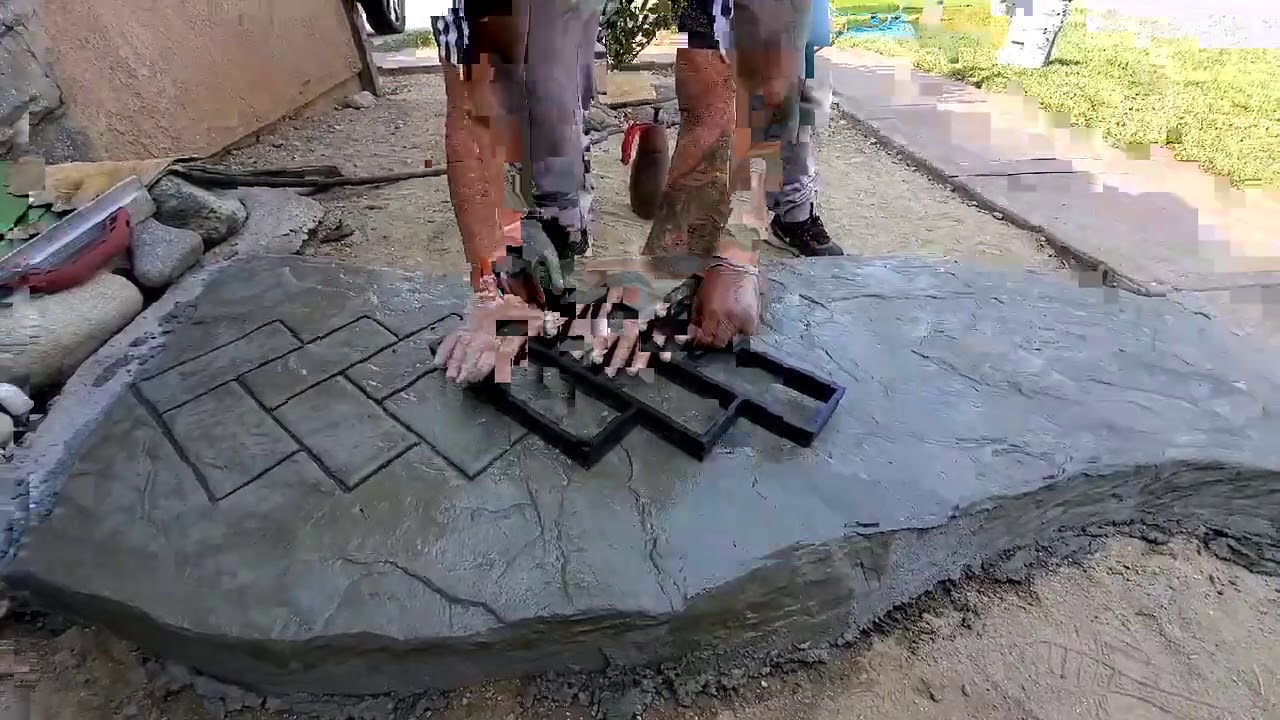 How to do NICE WALKWAY WITH CONCRETE STAMPS AND PLASTIC MOLD✊