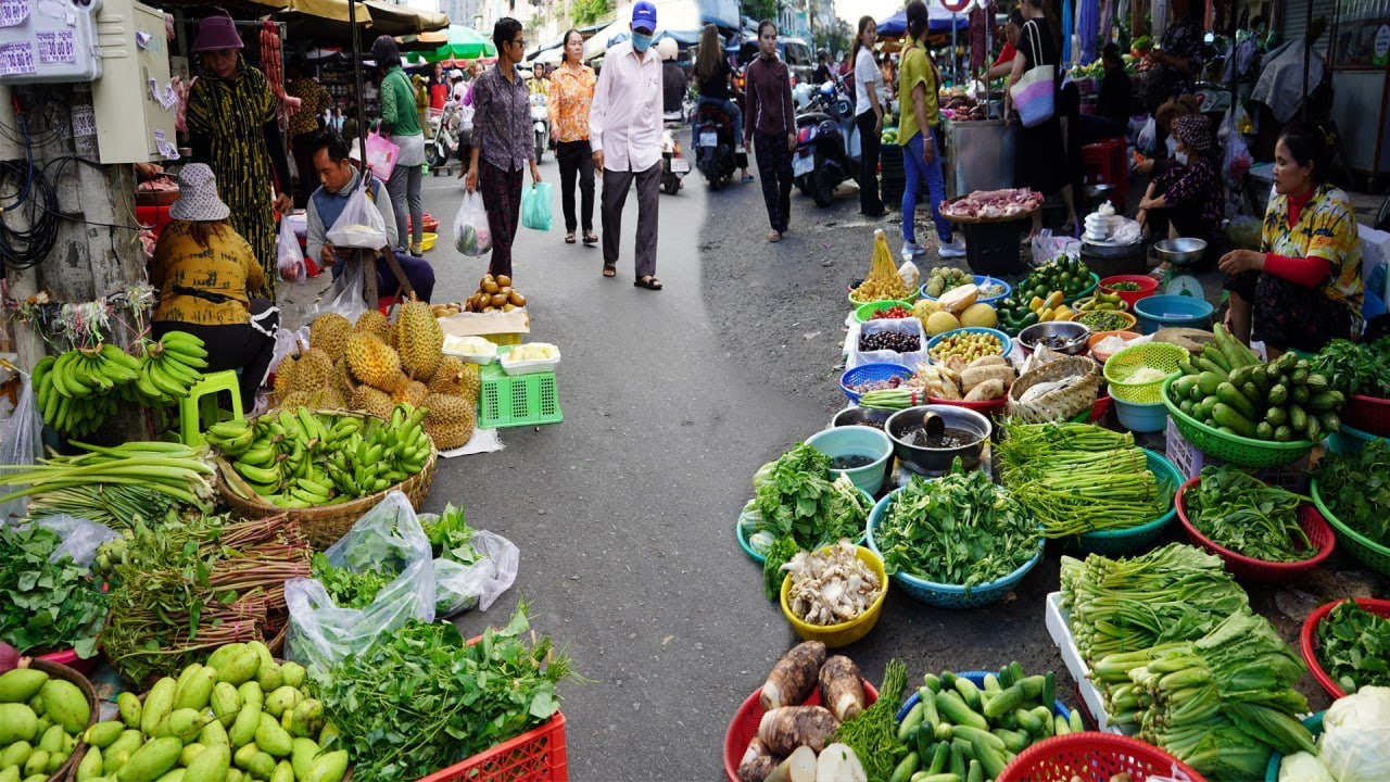 Compilation Street Food In Phnom Penh Cambodia - Cambodian Cheap Food Selling On The Street
