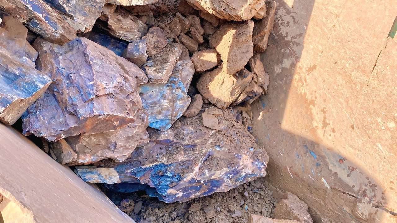 PLAYING with GIANT Rocks 🪨 ASMR Rocks Quarry CRUSHING Operations primary Jaw Crusher in action