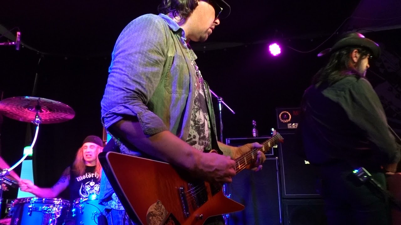 MOTÖRBLAST - heroes -  live at Rare Guitar, Münster, 06.11.2021
