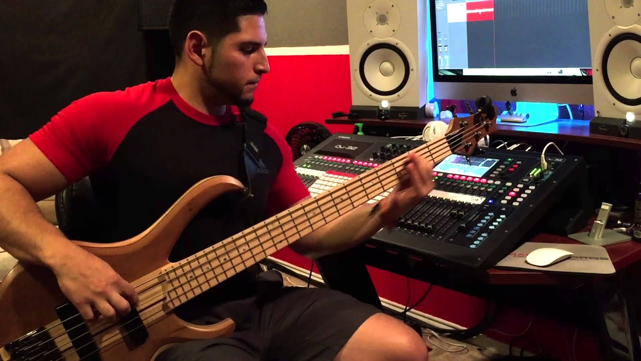 Que Hare Sin Ti - La Maquinaria Norteña(bass cover)