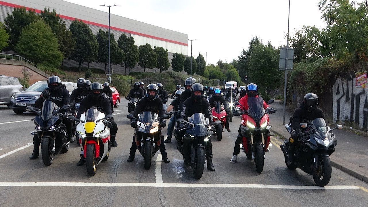 SUPERBIKES in London 2025.Kawasaki H2,Ducati Panigale V4,Yamaha R1M,BMW S1000RR