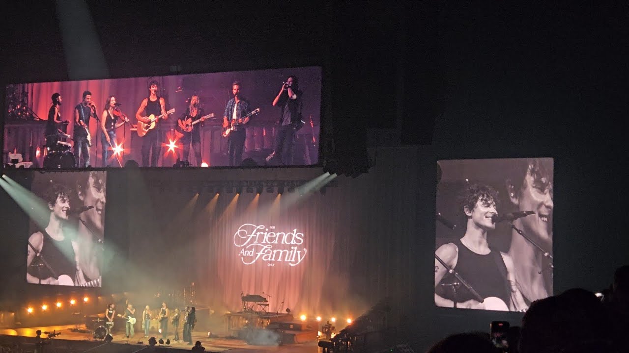 Shawn Mendes in Amsterdam - Isn't That Enough | On The Road Again 250820