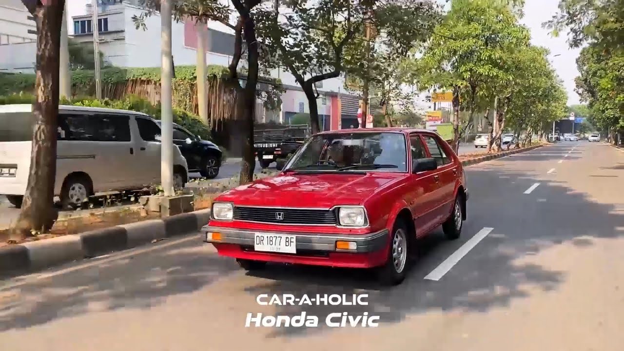 Harta Karun Dari Lombok: Honda Civic Excellent 1982, baru jalan 10.000km