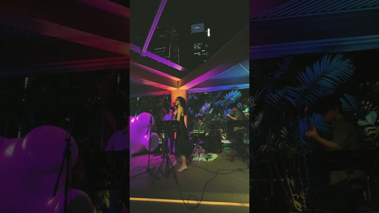 Two of Maeve | Live at Siwilai City Club