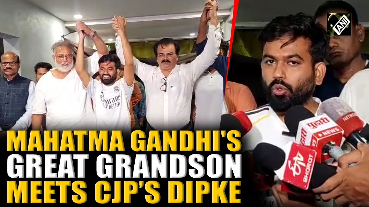 Mahatma Gandhi&rsquo;s great grandson Tushar Gandhi meets CJP Founder Abhijeet Dipke