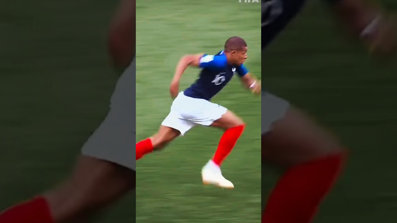 The Fastest Footballers in the World