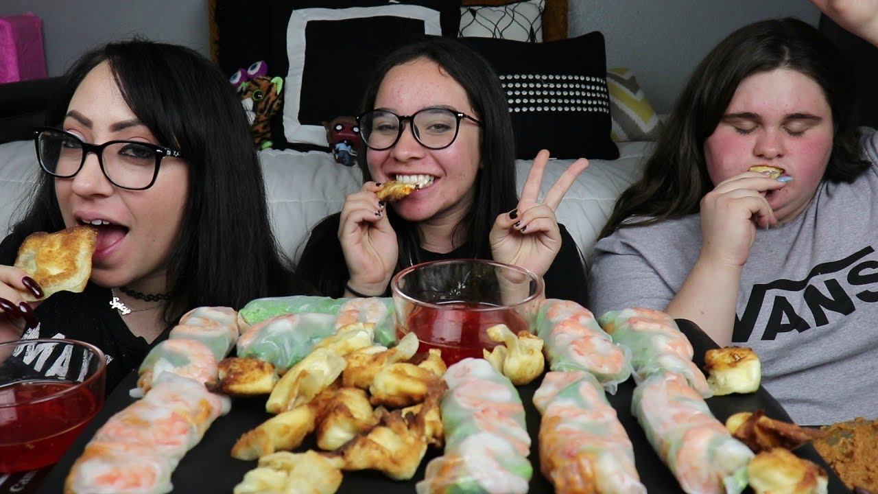 SPICY NUCLEAR NOODLE SPRING ROLLS AND FRIED WONTONS MUKBANG | EATING SHOW