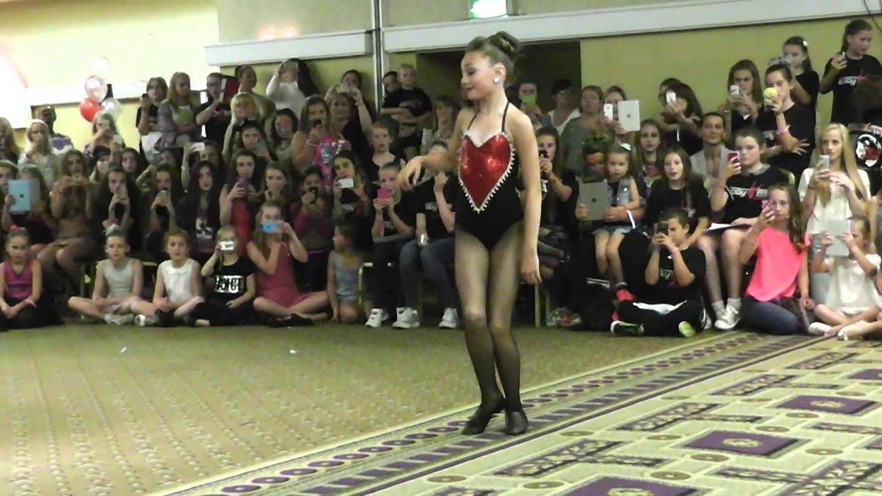 Maddie Ziegler - Maddie (Manchester, 05.09.14)