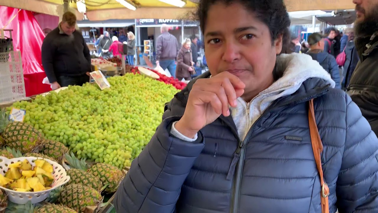 Enschede fruits and veggies market