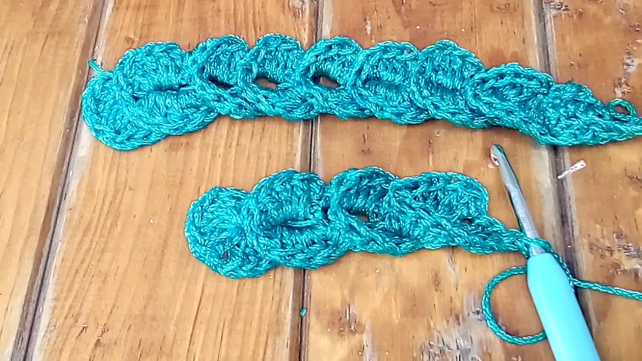 Asa tejida en puntada de cocodrilo a crochet para bolsa o cinturón