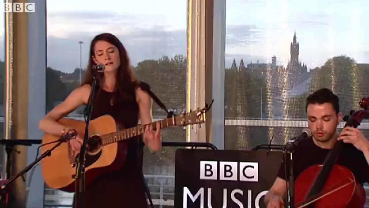 Rachel Sermanni - Banks Are Broken (The Quay Sessions)