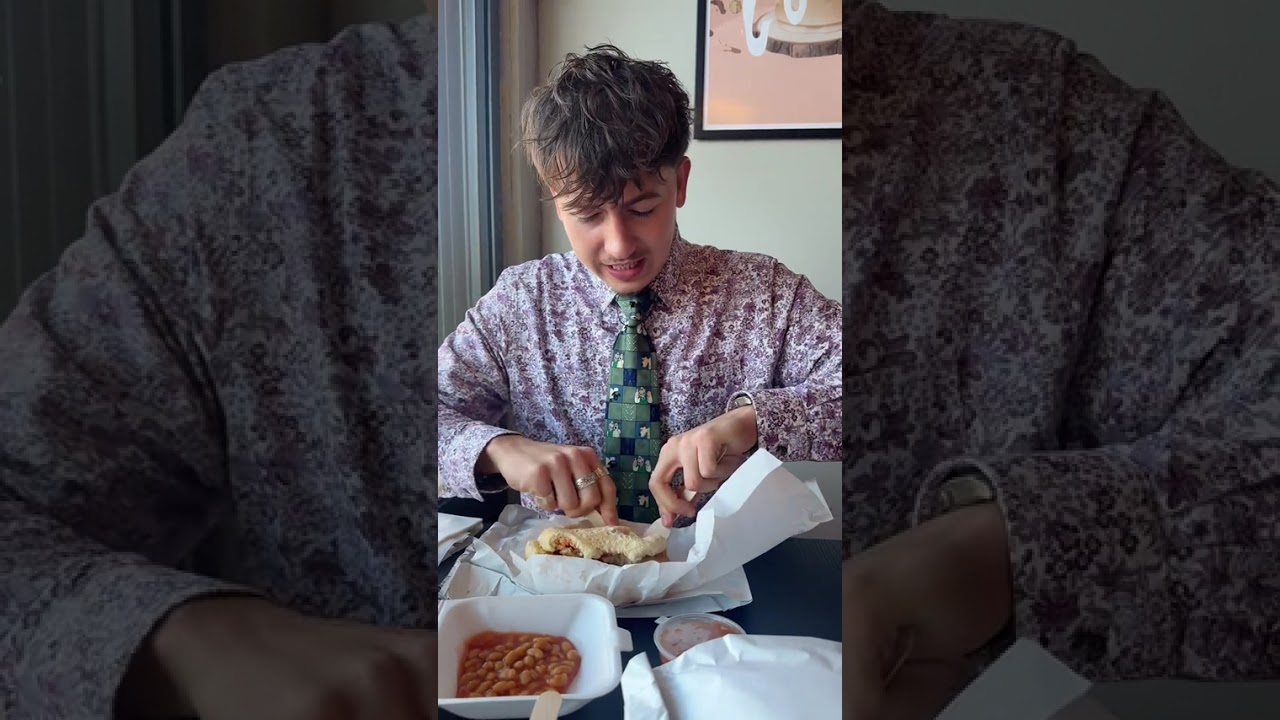 feel like this was more of a bean tribute video #liverpoolfood #mariansquare #englishbreakfast #barm
