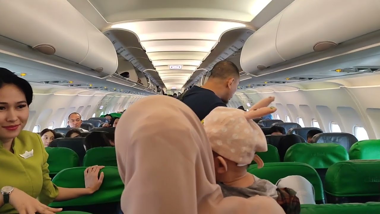 first flight untuk anak2 alhamdulillah aman @lopefamily5740
