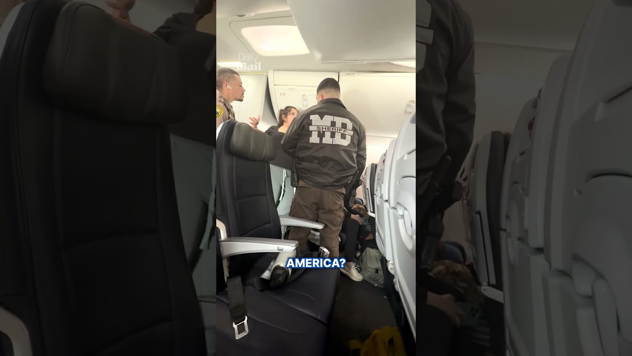 American Airlines passenger kicked off flight for not using headphones