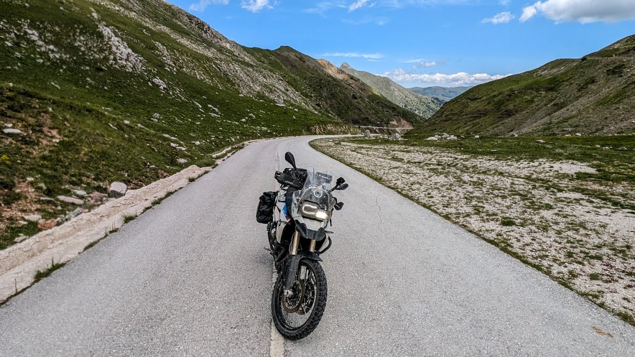 TOHLE jsem nečekal.. Passo Mandra Chotza / Řecko na Motorce 🇬🇷
