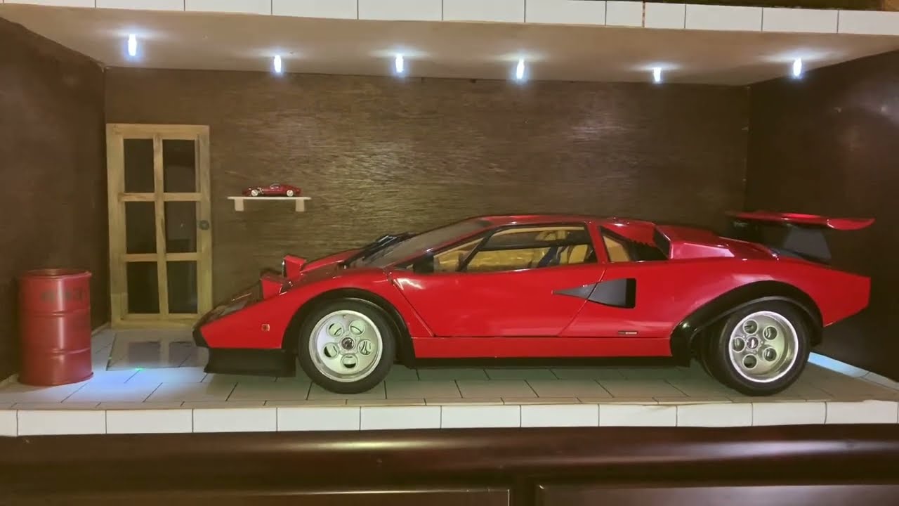 ディアゴスティーニ1/8カウンタック
