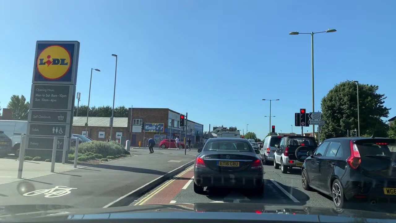 Live Driving on the south coast UK, Hayling, Cosham,Portchester and Fareham.