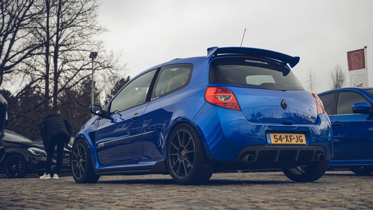 Clio 3 RS custom exhaust sound (loud)
