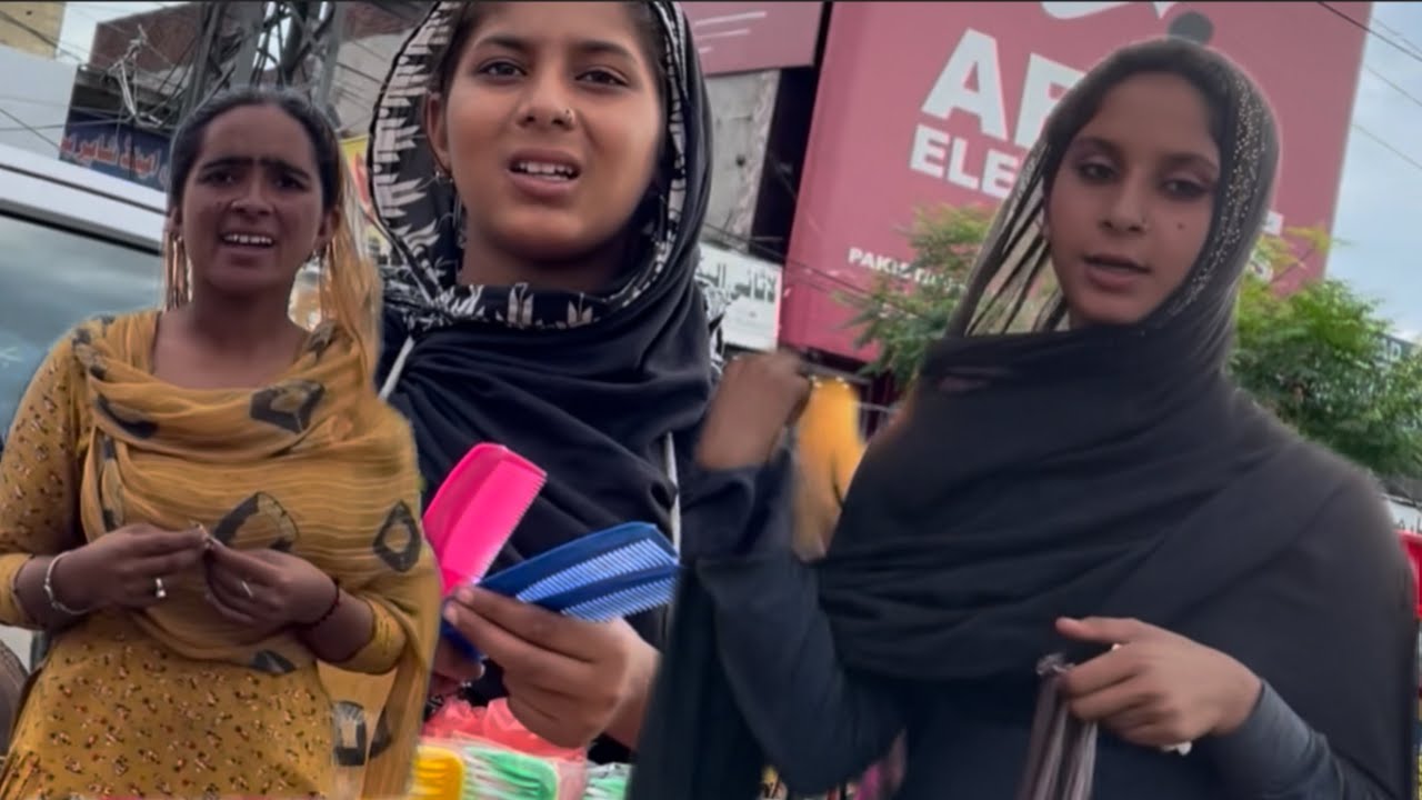 Lahore Pakistan popular ￼ Heeramandi Road Buying camel milk on the streets of ￼ Lahore vlog #camel 