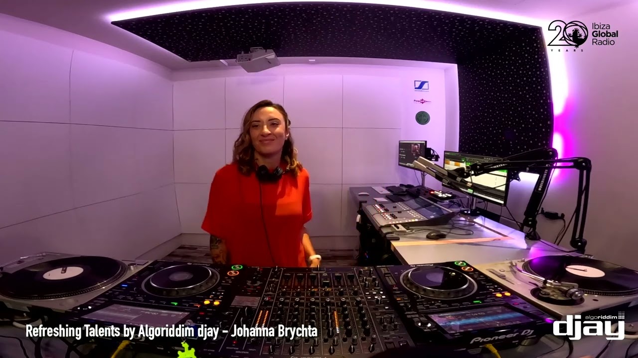 Refreshing Talents by Algoriddim djay - Johanna Brychta